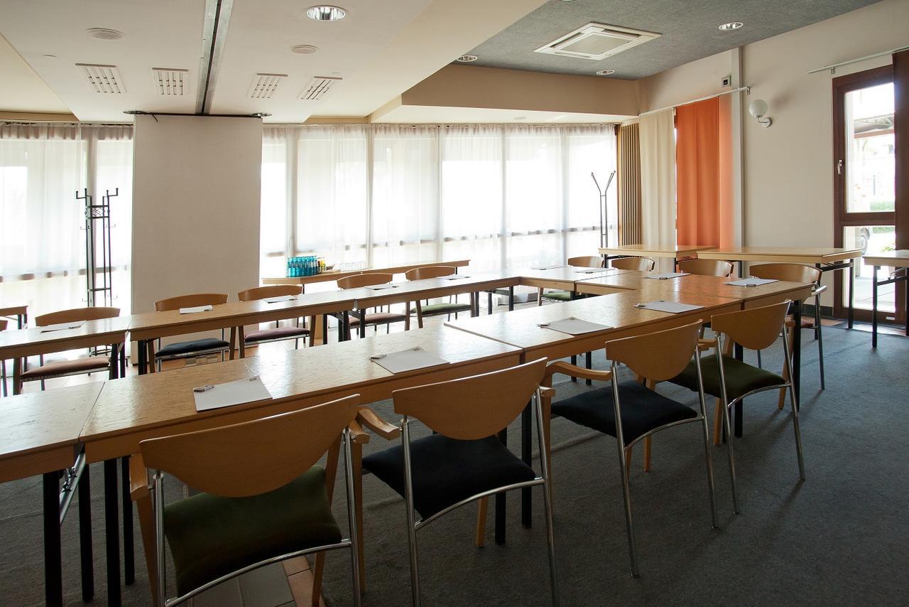 Hotel Lifestyle Landshut Ngoại thất bức ảnh